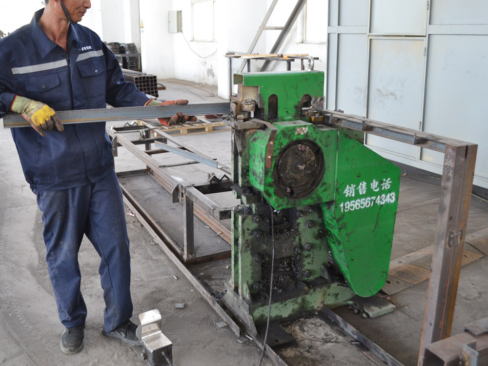 電動切割機(jī)